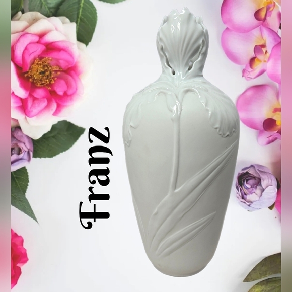 Franz All White Unpainted Iris Flower Vase Sculpted Neck Matte & Glossy Timeless